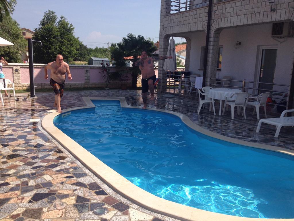 Villa Baldi Tar-Vabriga Bagian luar foto