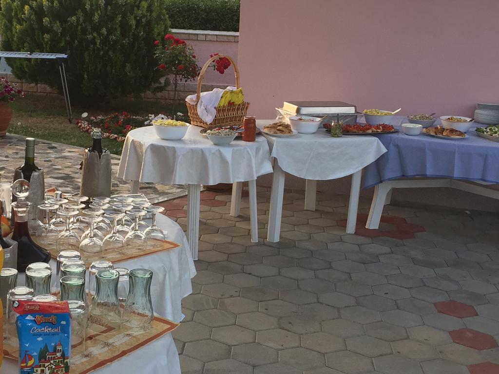 Villa Baldi Tar-Vabriga Bagian luar foto