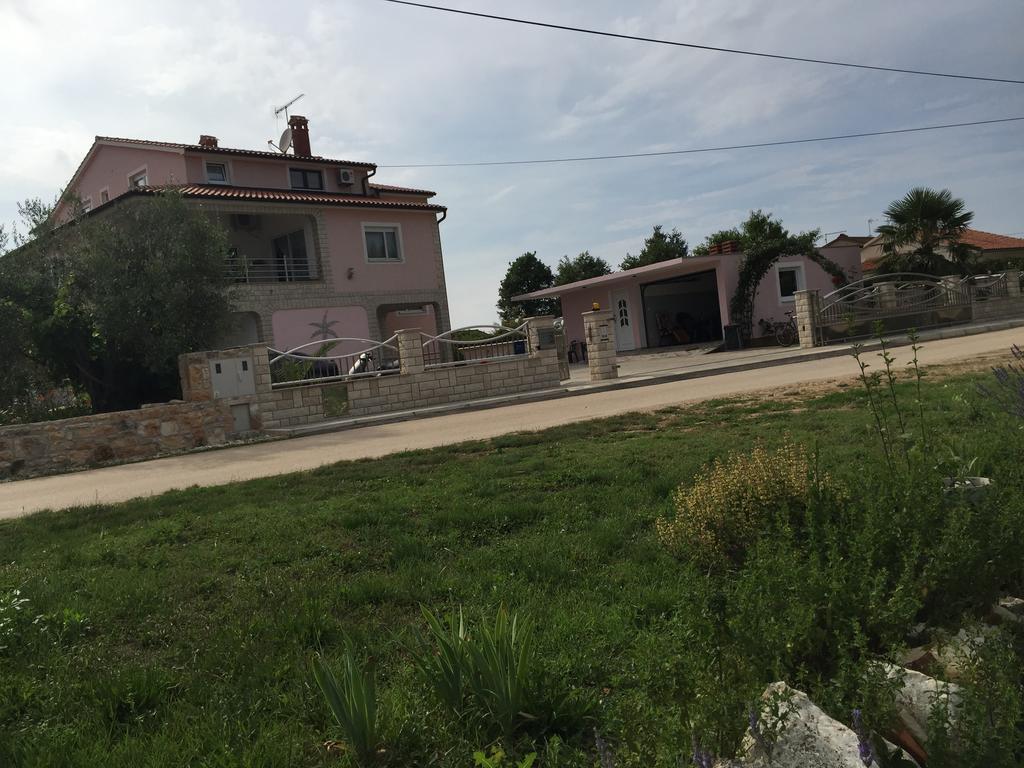 Villa Baldi Tar-Vabriga Bagian luar foto