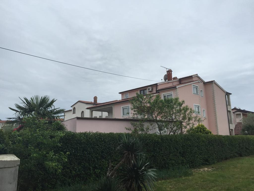 Villa Baldi Tar-Vabriga Bagian luar foto