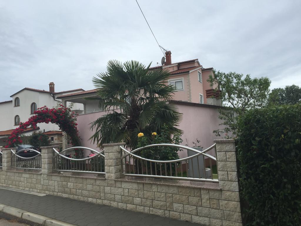 Villa Baldi Tar-Vabriga Bagian luar foto