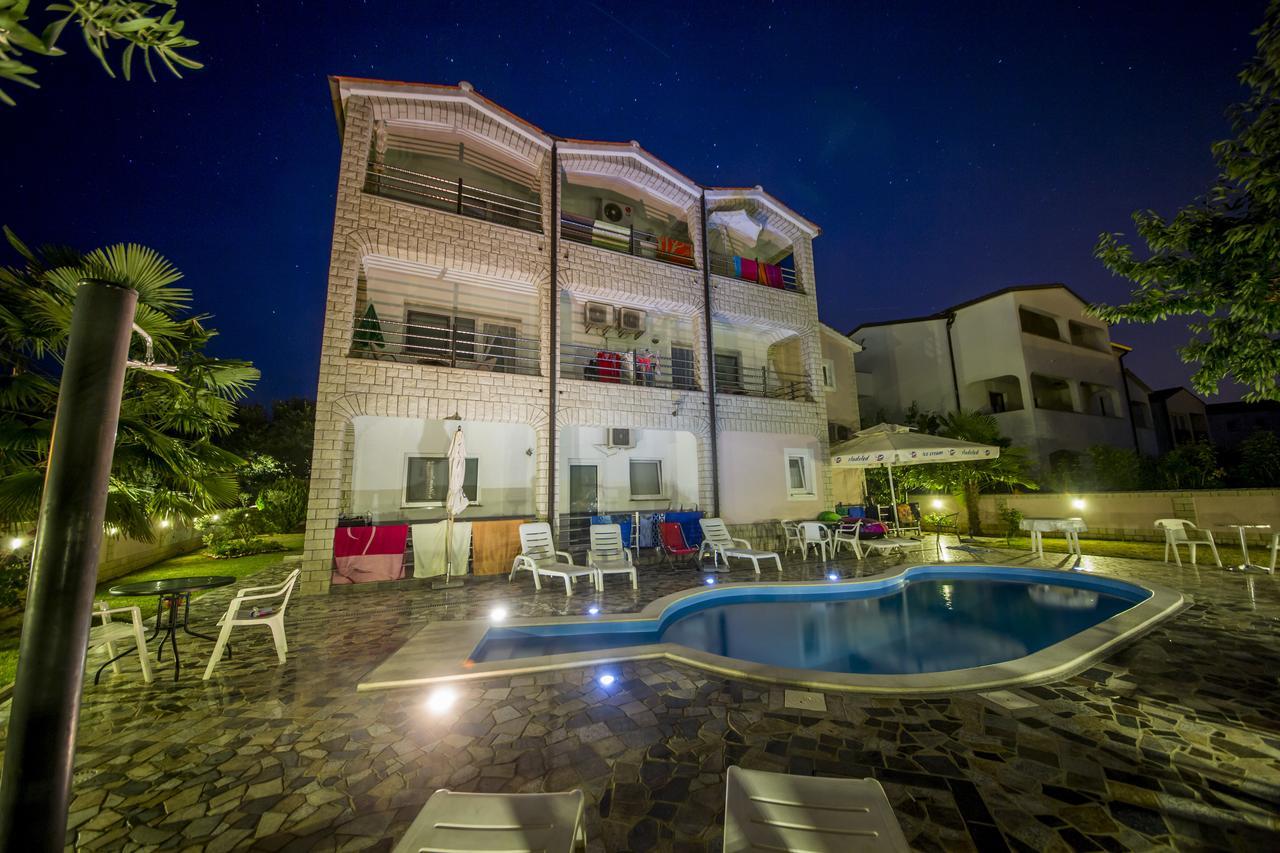 Villa Baldi Tar-Vabriga Bagian luar foto